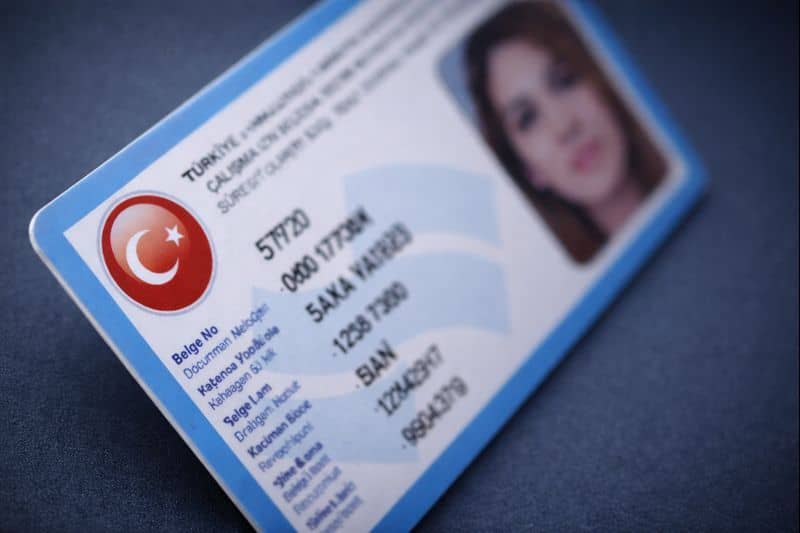 Yabancı Çalışma İzni Uzatma Başvurusu (2026)